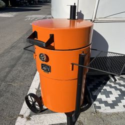 Oklahoma Joe Bronco Pro Smoker