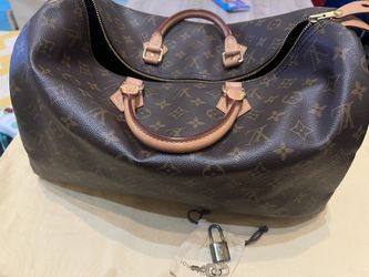 Authentic Louis Vuitton Speedy 40