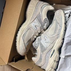 $30 New Balance 1906 Size 7woman