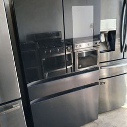 SAMSUNG BLACK GLASS FAMILY HUB 4 DOOR BESPOKE FLEX REFRIGERATOR WITH BEVERAGE CENTER 