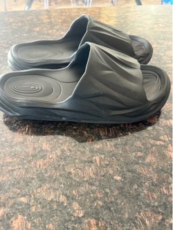 Mens Slides Size 12