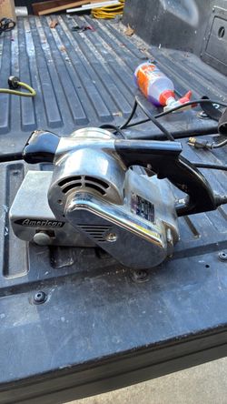 Belt sander