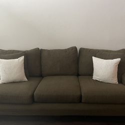 Stylish Living Room Set - Sofa, Love Seat and Ottoman for Sal