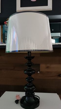 Table lamp