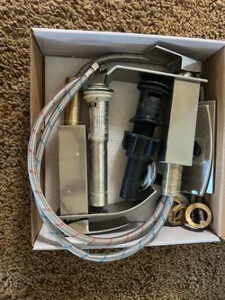 Bathroom Faucets/Hardware