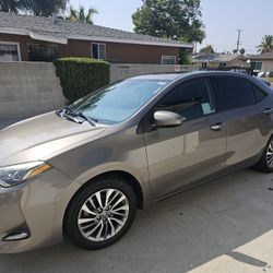 Toyota Corolla XLE 2017