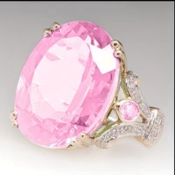 Elegant jewelry ring