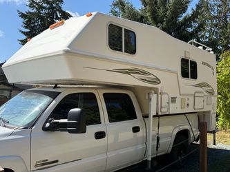 Northern Lite Camper