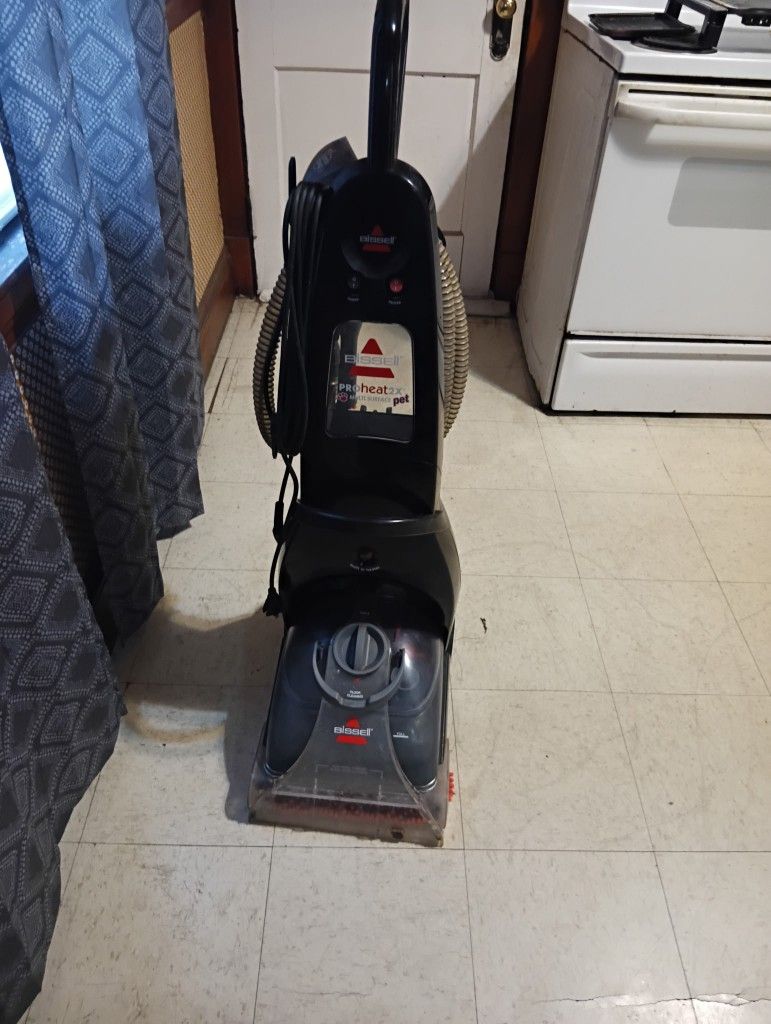 Bissell Carpet Cleaner