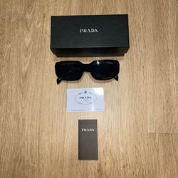 Prada Sunglasses with Authentication
