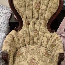 Antique Kings Kimball Chair