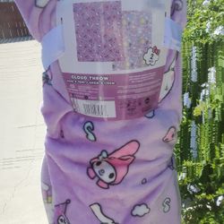 Hello Kitty And Friends 2pk Blankets