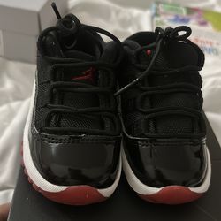 Jordan Retro 11 Low