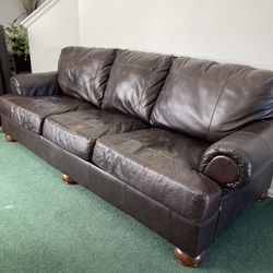 sofa good condition