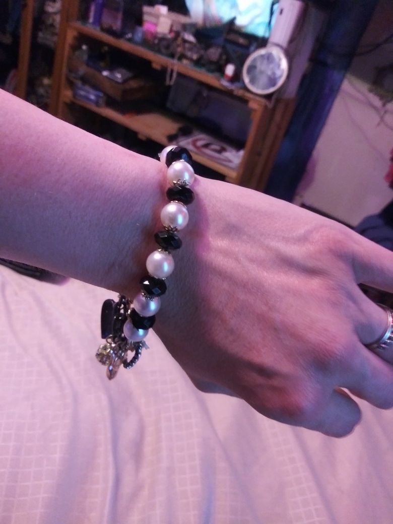 Betsey johnson black and white charm brac