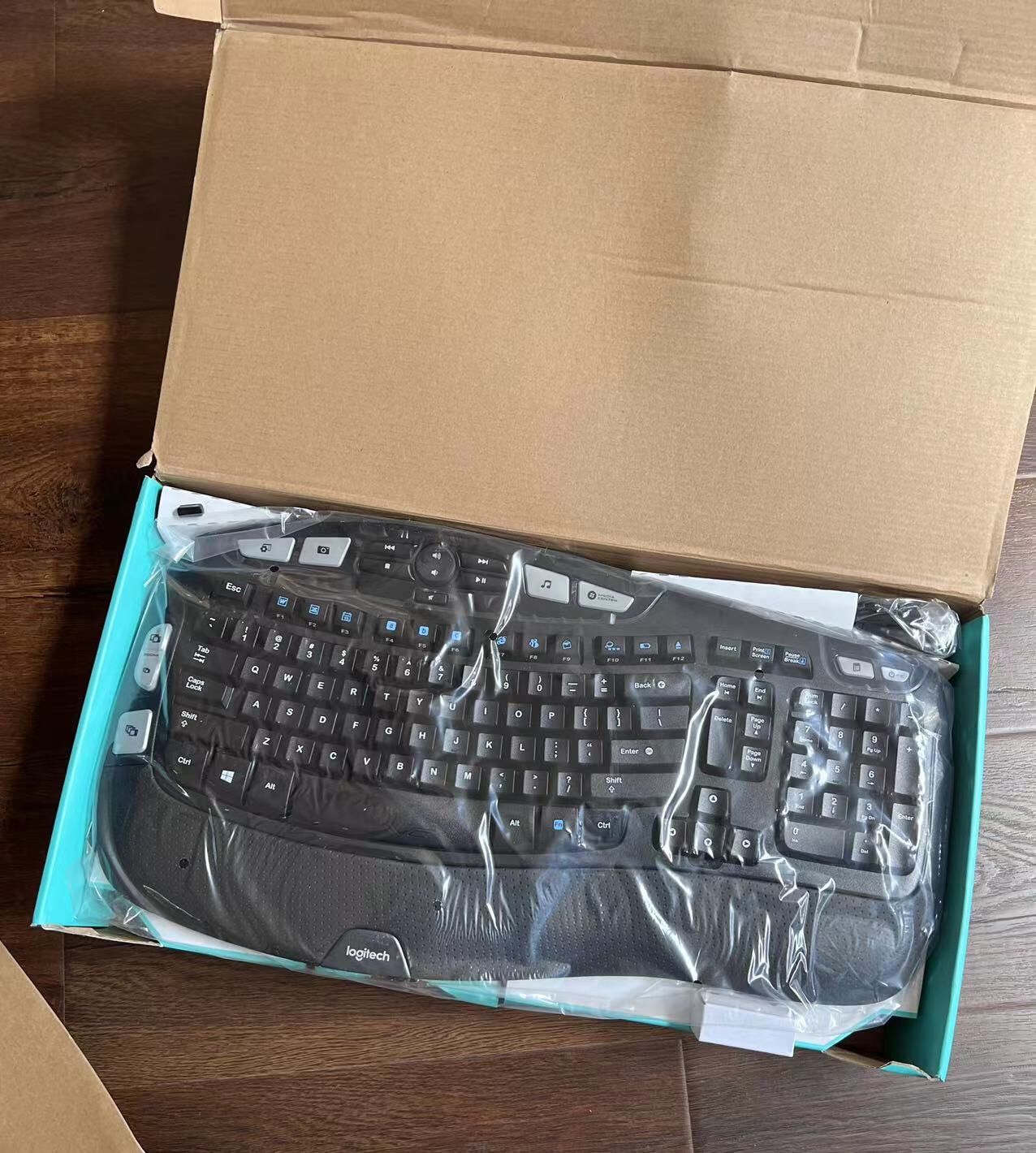 Logitech wireless keyboard mouse set
