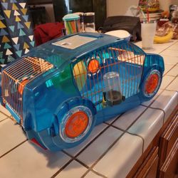 Race car hotsell hamster cage