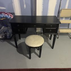 Makeup Table And Stool 