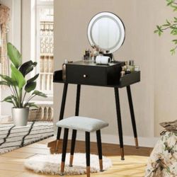 Makeup Vanity Table Set with Stool, Vanity Table with Mirror and Light Power Outlet, Adjustable, Black