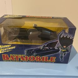 Batmobile By Johnny Lightning (2002) Brand New