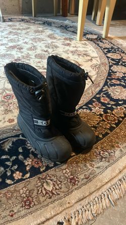Sorel winter boots - Size 4