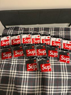Supreme x Hanes Crew Socks 6-12 Multi-Pack Lot