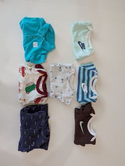 Nike & Mixed Baby Onesie Set Of 7. Size: Newborn