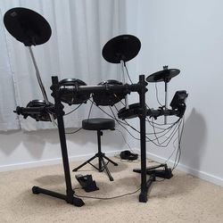 Turbo Mesh Kit - Electronic Drum Set with 100+ Sounds and ChromeaCast CC Universal  Drum Throne