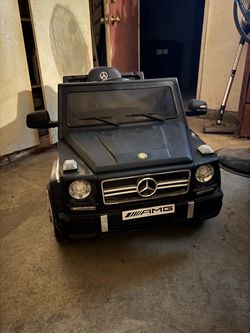 Mercedes-Benz AMG G-Wagon Kids Ride-On Car