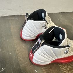 Jordan 12 