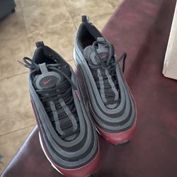 Nike Woman Size 6