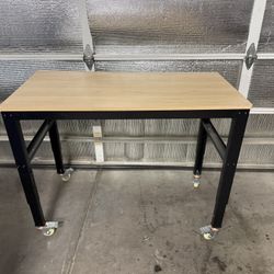 Adjustable Workbench With Wheels
