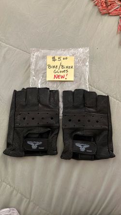 Black Gloves