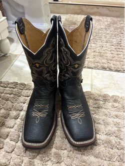 Boots men’s