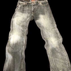 Levi’s Baggy Jeans 