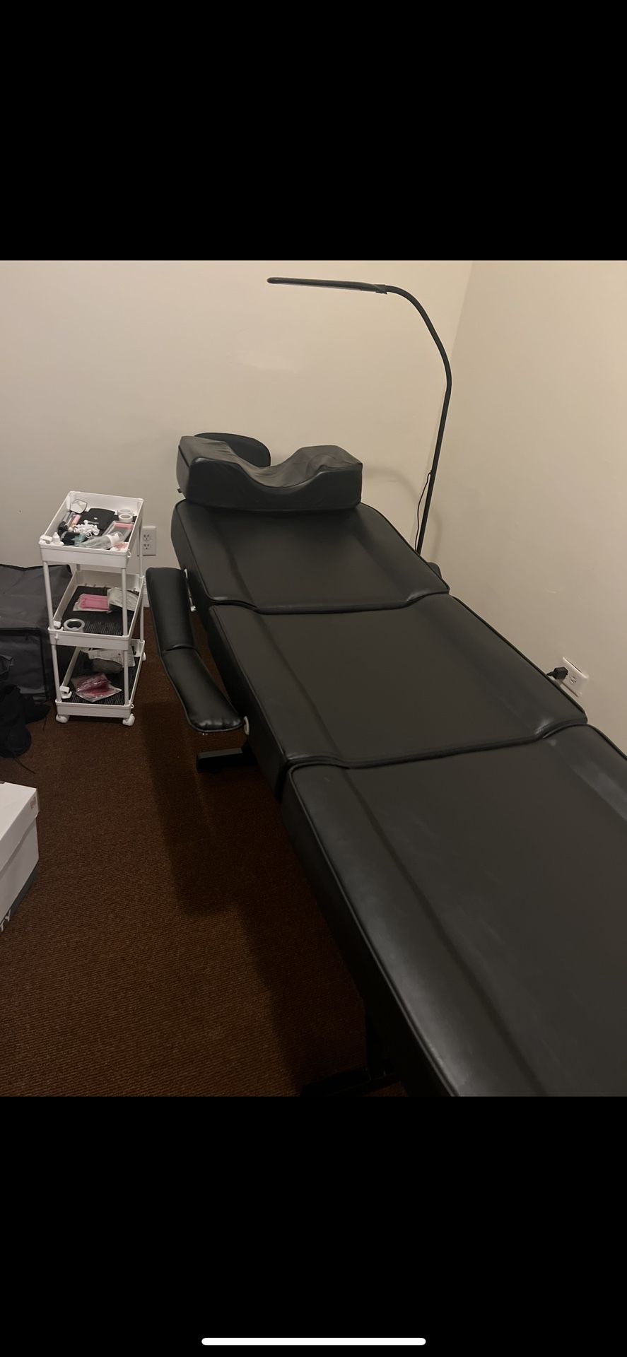 Lash/massage/tattoo Bed