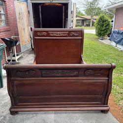 Queen Size Cherry Walnut Decorative Low Profile Sleigh Bed