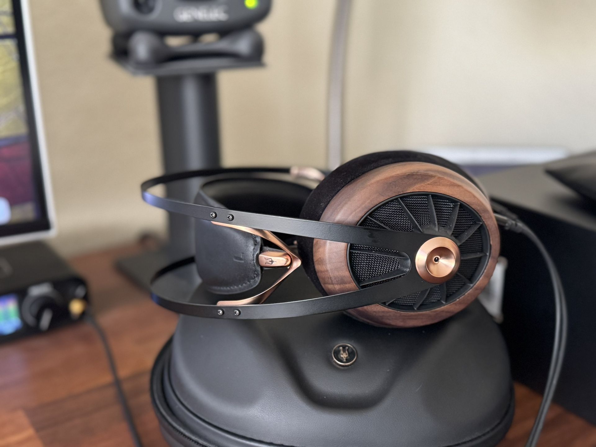 Meze 109 Pro Headphones