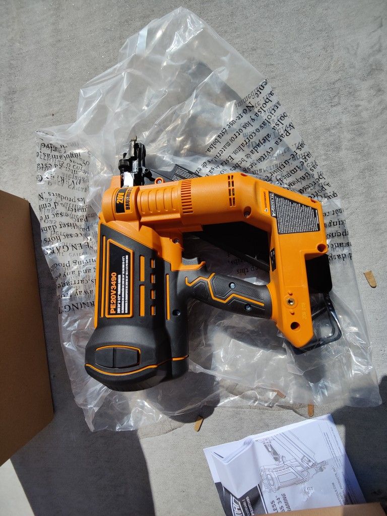 Freeman PE20V3490 20 Volt Cordless and Brushless 34 Degree 3-1/2" Framing Nailer (Tool ONLY)