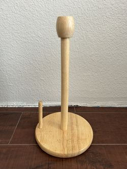 Paper Towel Holder, Counter Top, Table. Like New Condition.