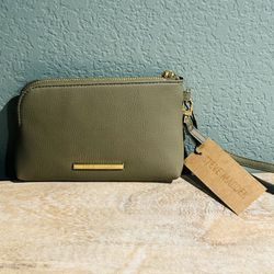 Steve Madden Double Zip Pouch Wristlet 
