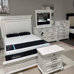 💥 Free Delivery 💥 Queen Bed Frame, Dresser, Mirror and Night Stand*Brand New 👍$245 Per Monthly*  *$52Down/GetNowPayLater 