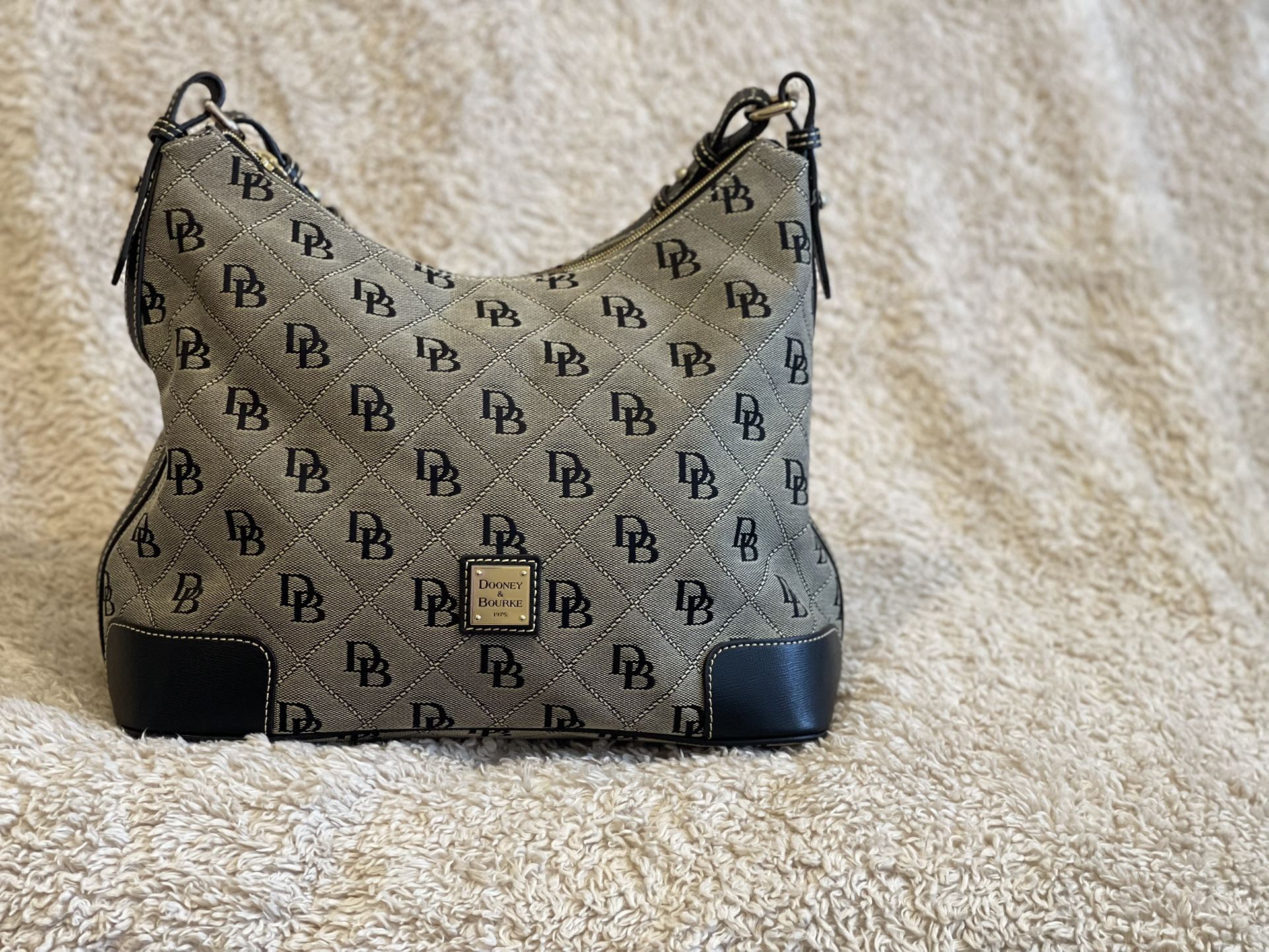Dooney & Bourke Erica Signature Gray & Black Monogram Hobo Canvas Bag PRISTINE
