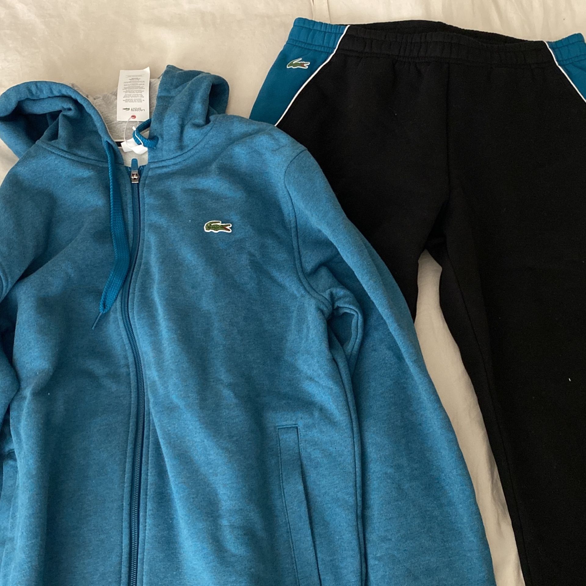 Brand New Mens Lacoste Hoodie And Jogger Set Size Medium