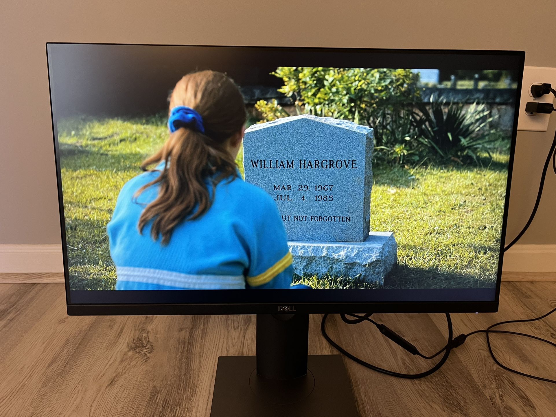 Dell P2419H 24 Inch LED-Backlit, Anti-Glare, 3H Hard Coating IPS Monitor - (8 ms Response, FHD 1920 x 1080 at 60Hz, 1000:1 Contrast, with ComfortView