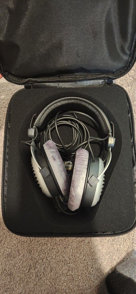Buyer dynamic DT 990 600ohm Open Back Headphone