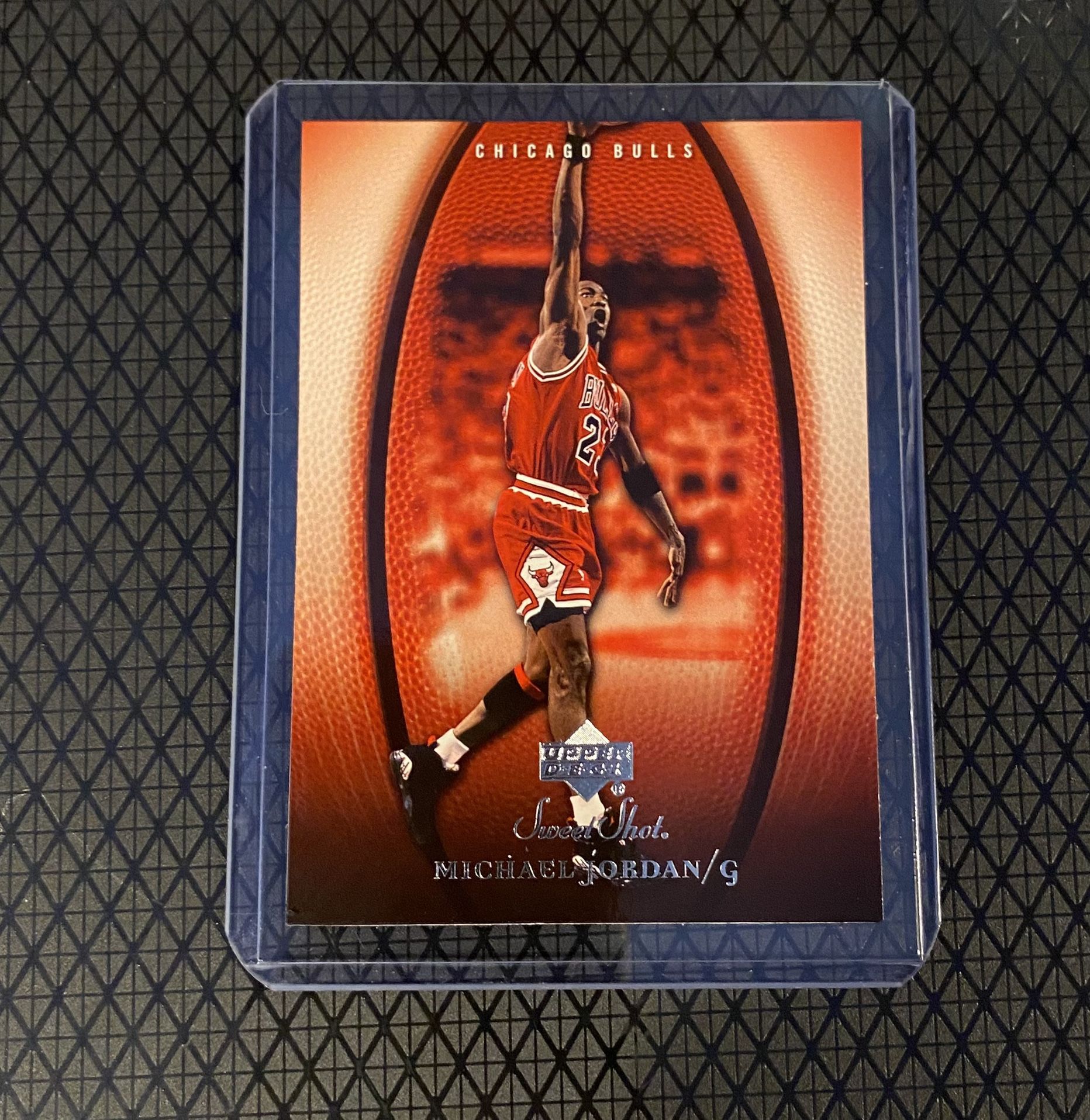 Michael Jordan Sweet Shot!