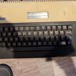Atari 800XL Vintage Home Computer Tested boots up right away.

Computer unit only. Tested to see if it boots and all keys were tried and work

Open to