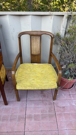 Mid Central Real Captains Chair 