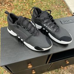 ADIDAS BASKETBALL III D.O.N. ISSUE 5